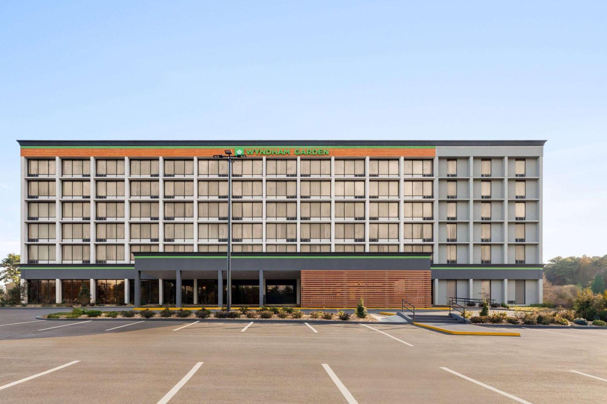 Hotel Wyndham Garden Atlanta Airport à College Park Extérieur photo